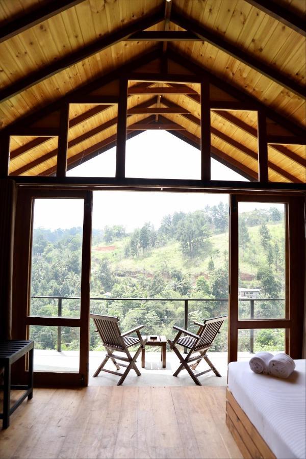 Riverbank Resort Gampola Eksteriør bilde