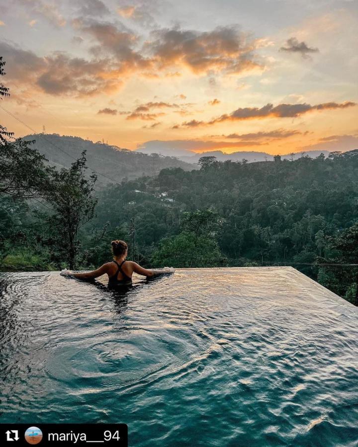 Riverbank Resort Gampola Eksteriør bilde