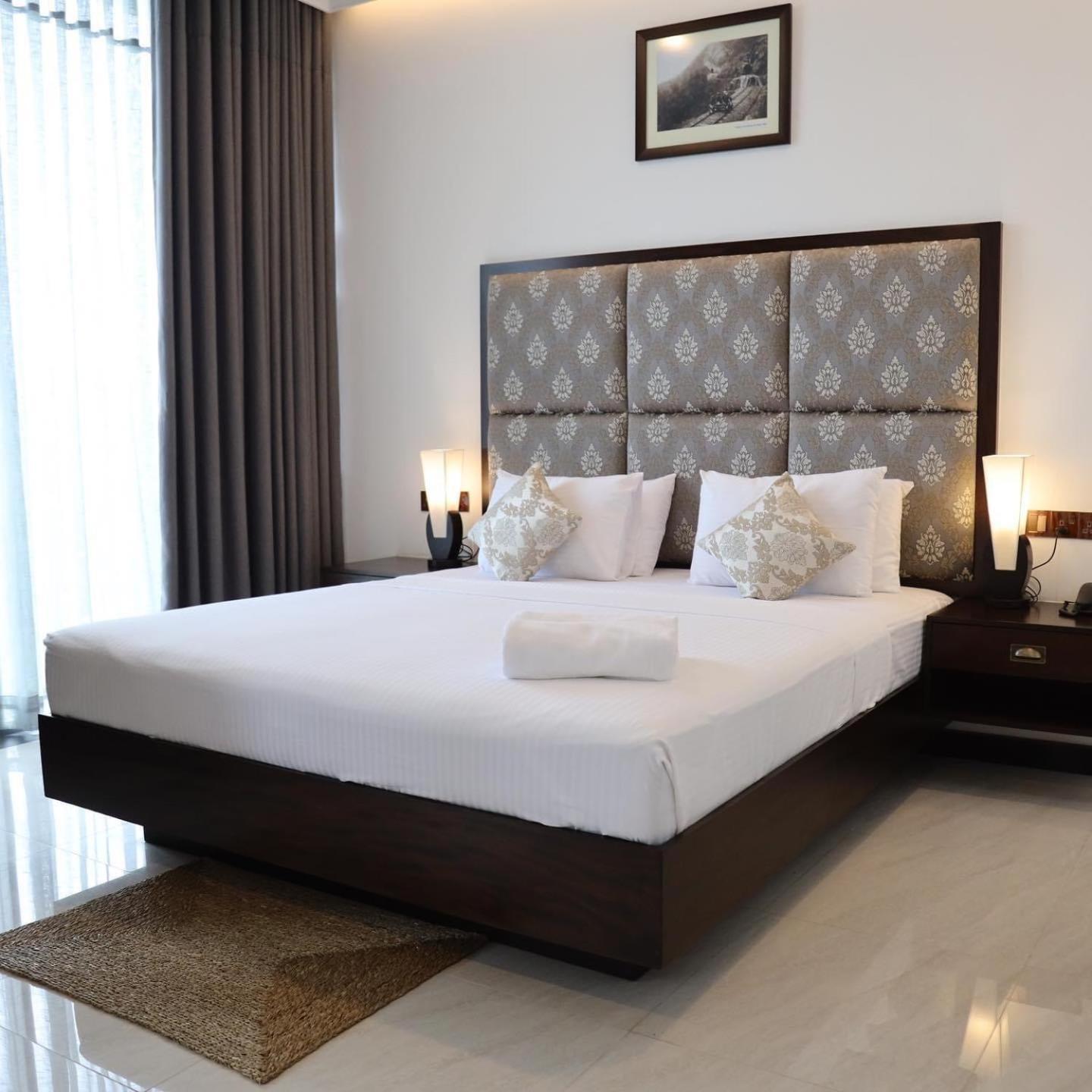 Riverbank Resort Gampola Eksteriør bilde